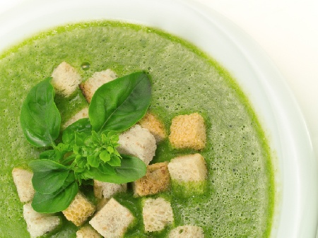 Спаначена крем супа с картофи - снимка на рецептата